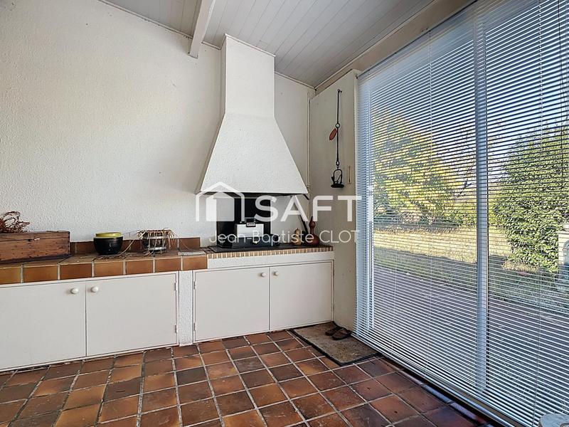 Maison - 200 m² - 7 pièces