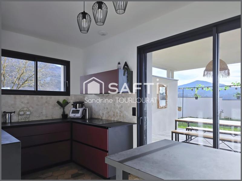 Maison - 173 m² - 7 pièces