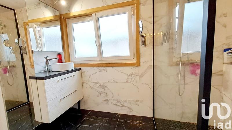 Maison - 167 m² - 6 pièces