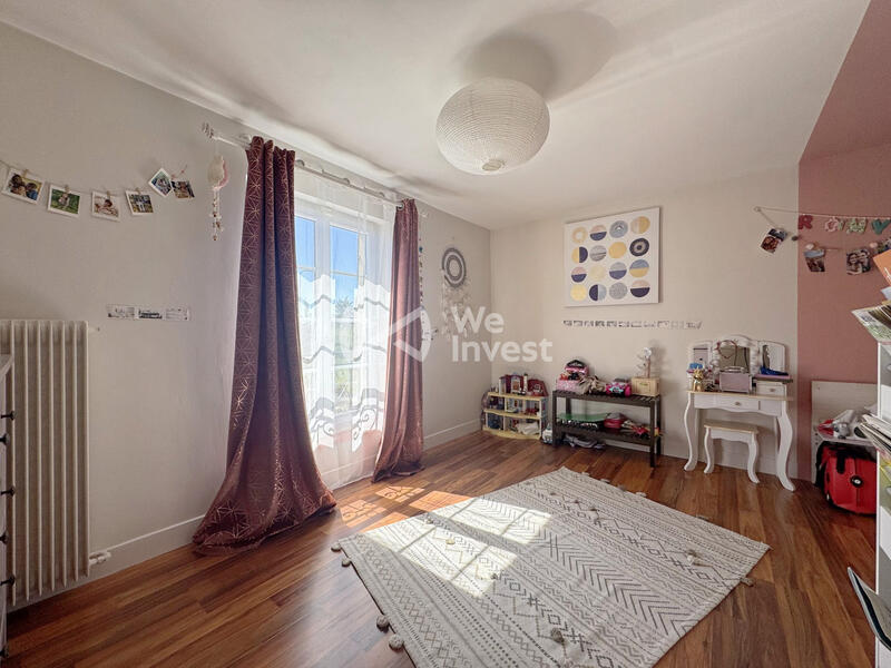 Maison ancienne - 222 m² - 7 pièces