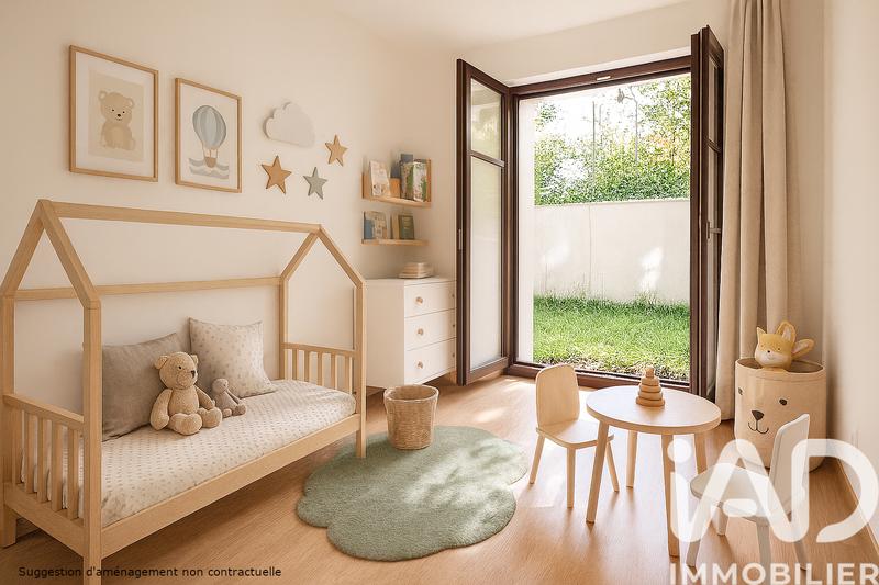 Appartement - 80 m² - 4 pièces