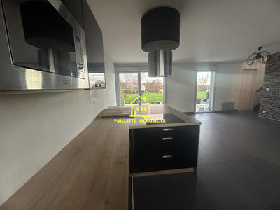 Maison - 85 m² - 5 pièces