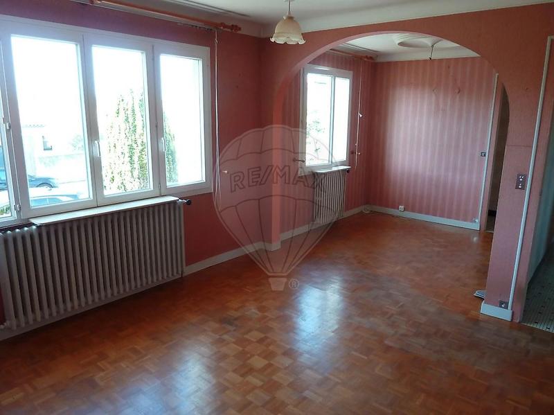 Maison - 77 m² - 5 pièces