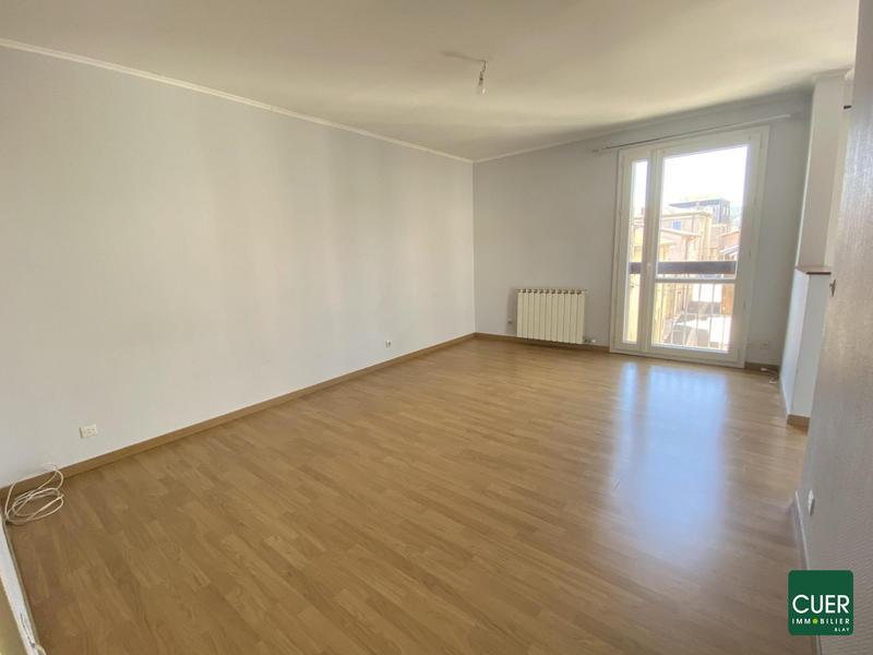 Appartement - 77 m² - 3 pièces