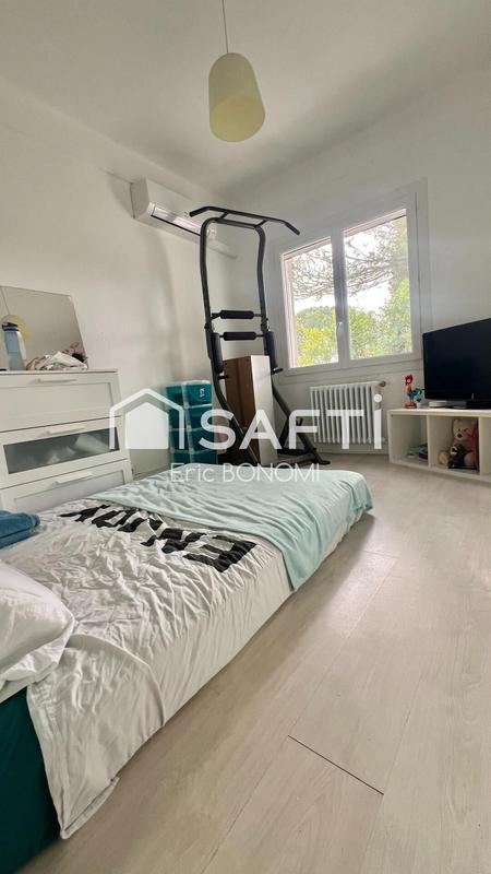 Appartement - 82 m² - 4 pièces