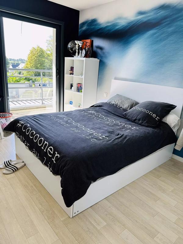 Maison - 225 m² - 9 pièces