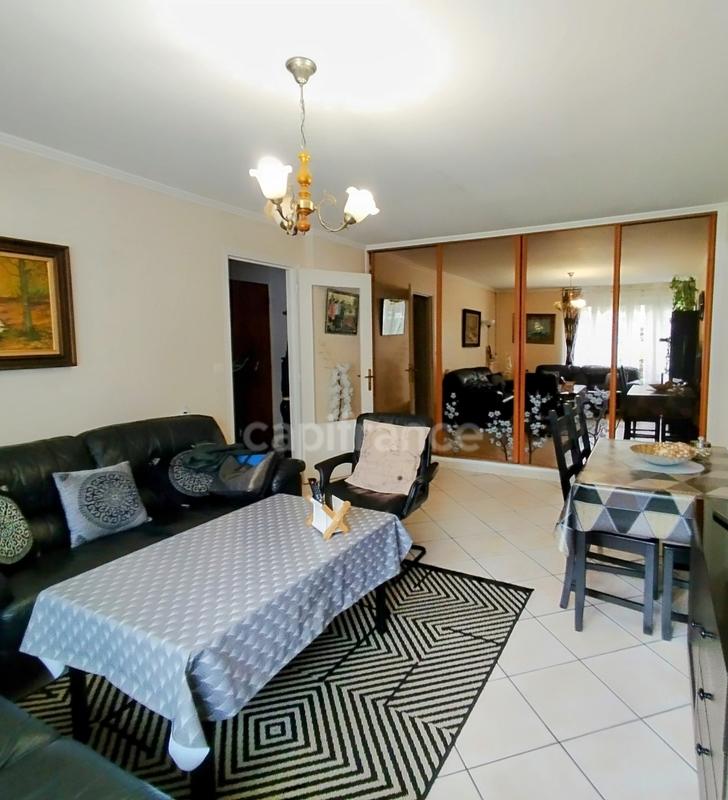 Appartement ancien - 64 m² - 3 pièces