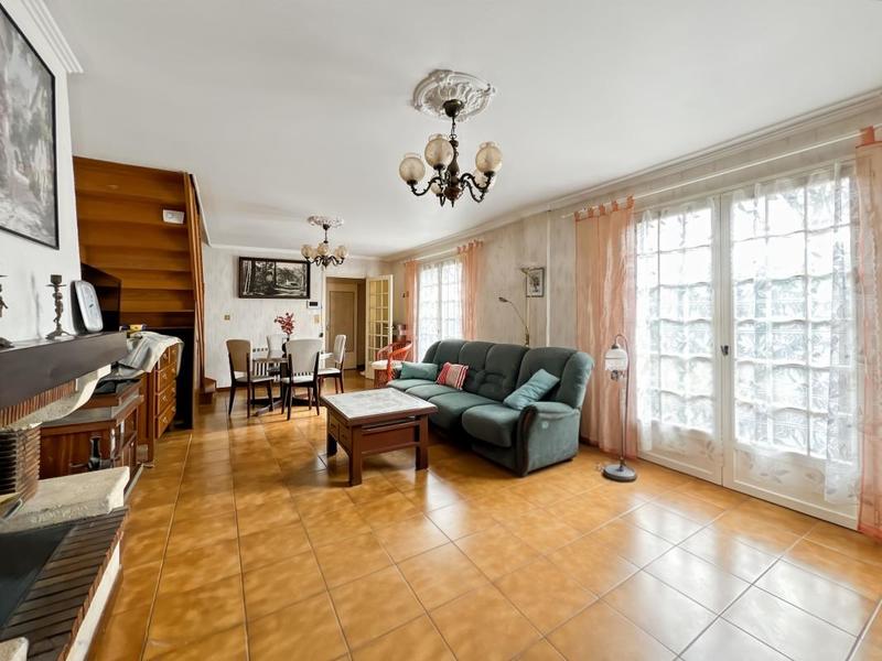 Maison - 109 m² - 5 pièces