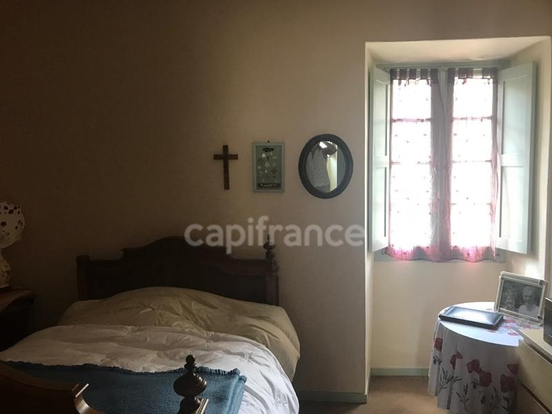 Maison - 164 m² - 7 pièces