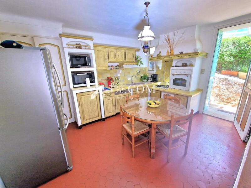 Villa - 160 m² - 6 pièces