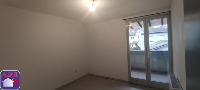 Appartement - 99 m² - 4 pièces