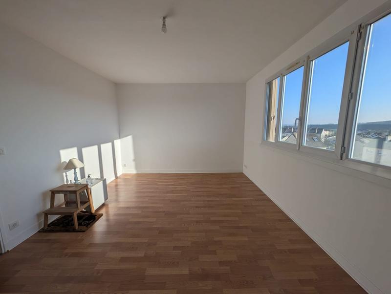 Appartement - 64 m² - 4 pièces