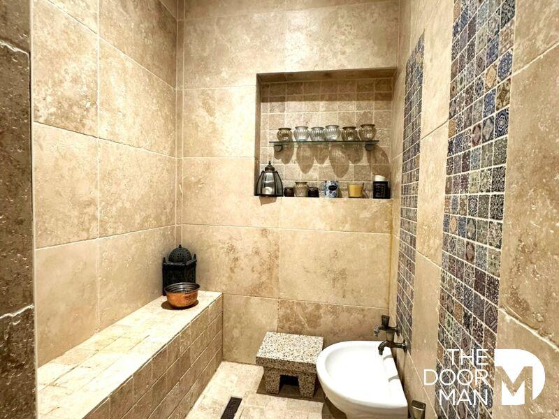 Maison - 190 m² - 6 pièces