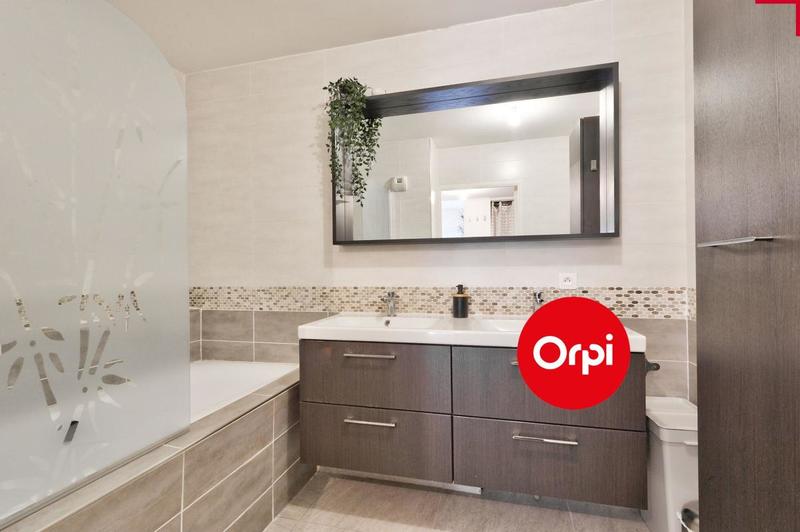 Appartement - 81 m² - 4 pièces