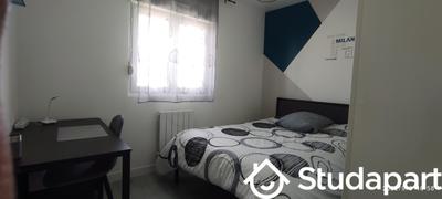 Chambre - 9 m² - 1 pièce