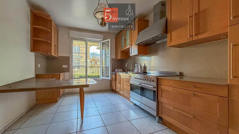 Appartement - 148 m² - 4 pièces