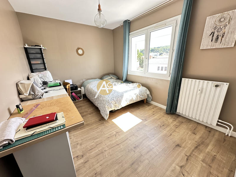 Appartement - 76 m² - 4 pièces