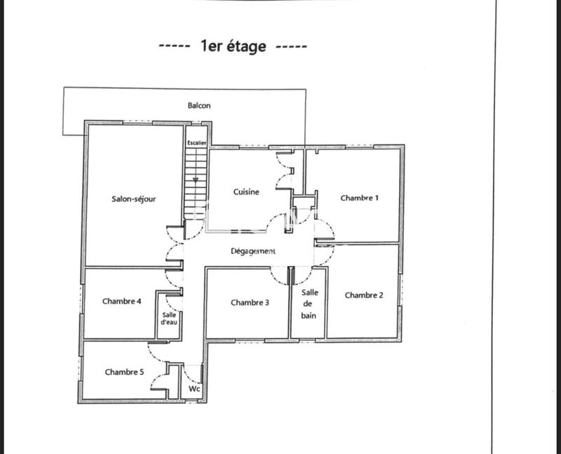 Maison - 117 m² - 6 pièces