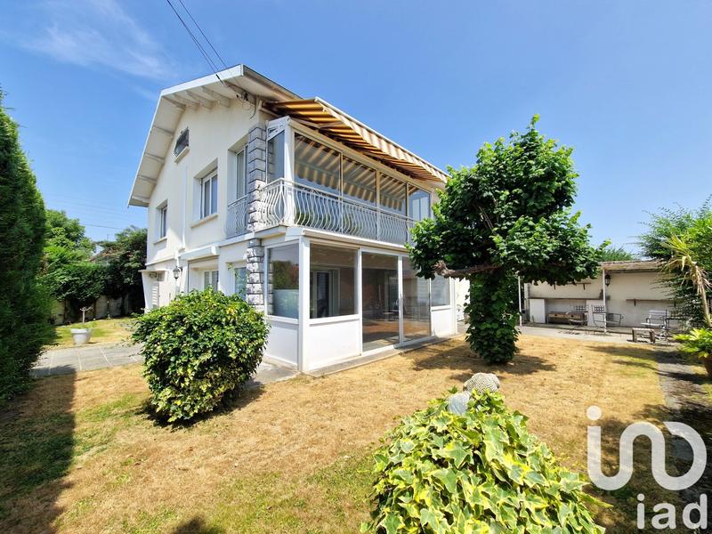 Maison - 168 m² - 7 pièces