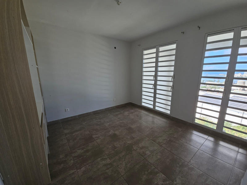 Duplex - 111 m² - 5 pièces