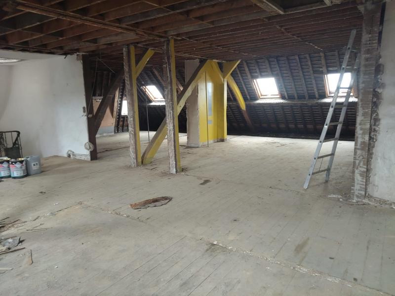 Appartement - 131 m² - 1 pièce