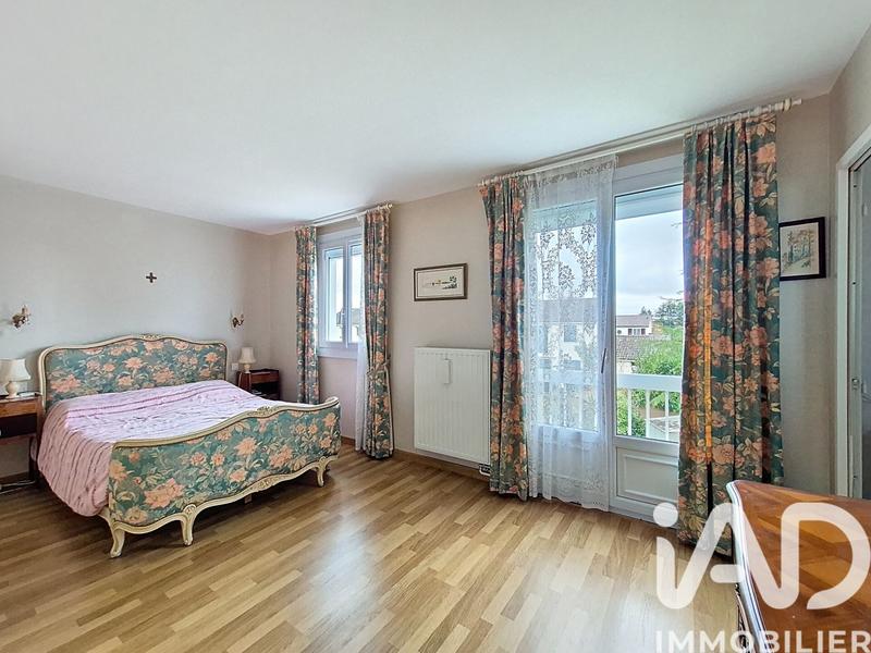 Maison - 140 m² - 6 pièces