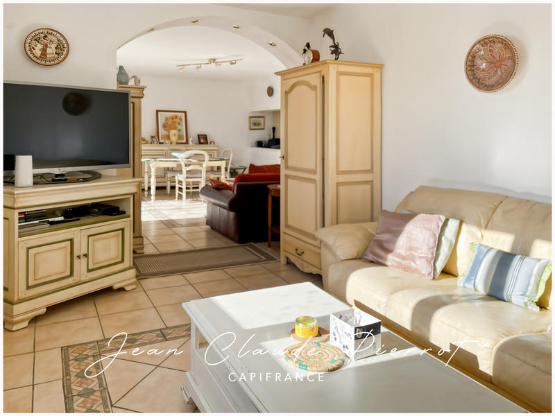 Maison - 110 m² - 4 pièces