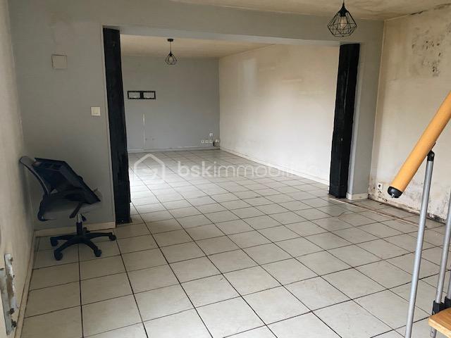 Maison ancienne - 131 m² - 7 pièces