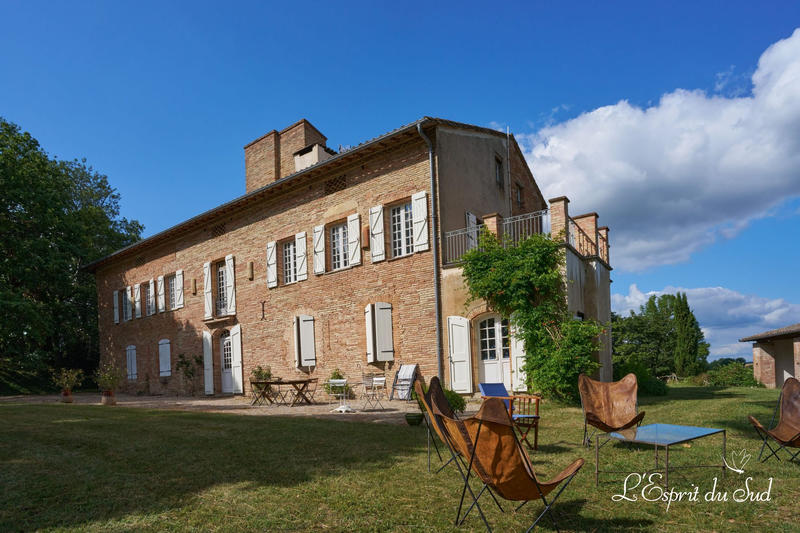 Bastide - 301 m² - 9 pièces