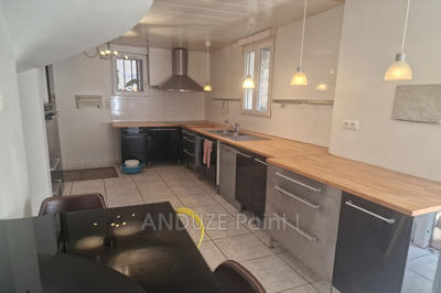 Maison - 80 m² - 5 pièces