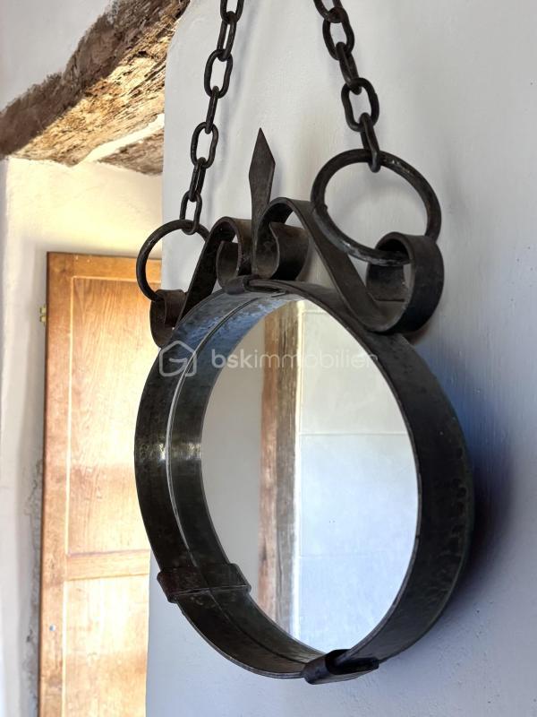 Maison - 240 m² - 9 pièces