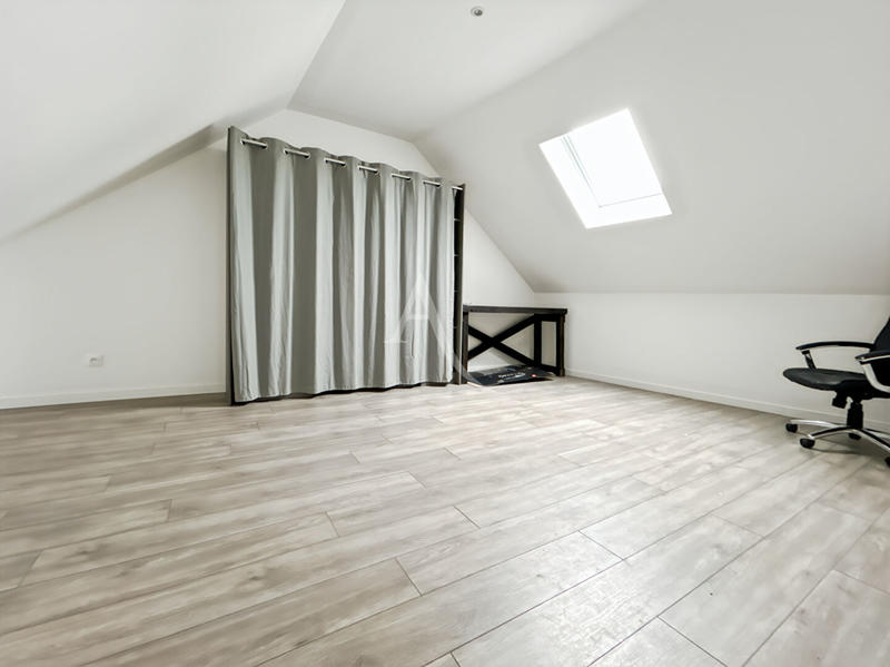 Maison - 145 m² - 6 pièces