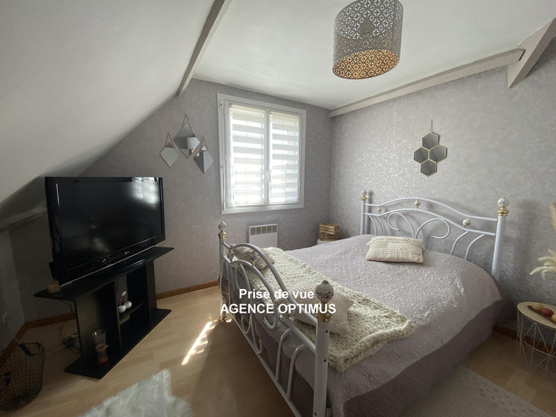 Maison - 102 m² - 6 pièces