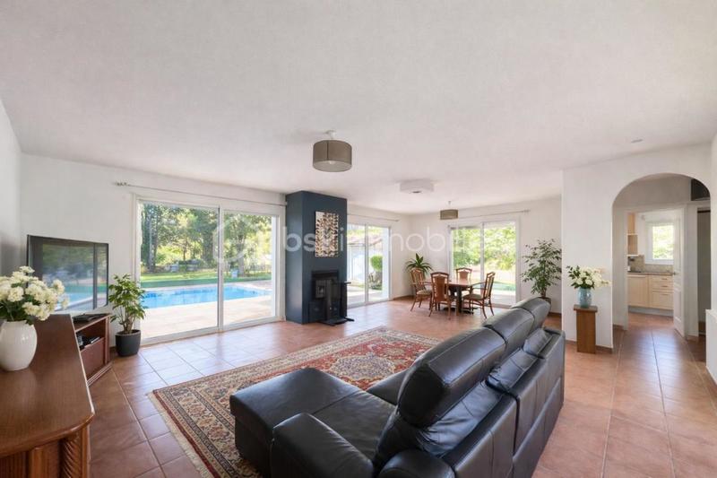 Villa - 148 m² - 4 pièces