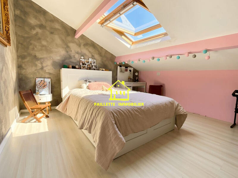 Maison - 178 m² - 6 pièces