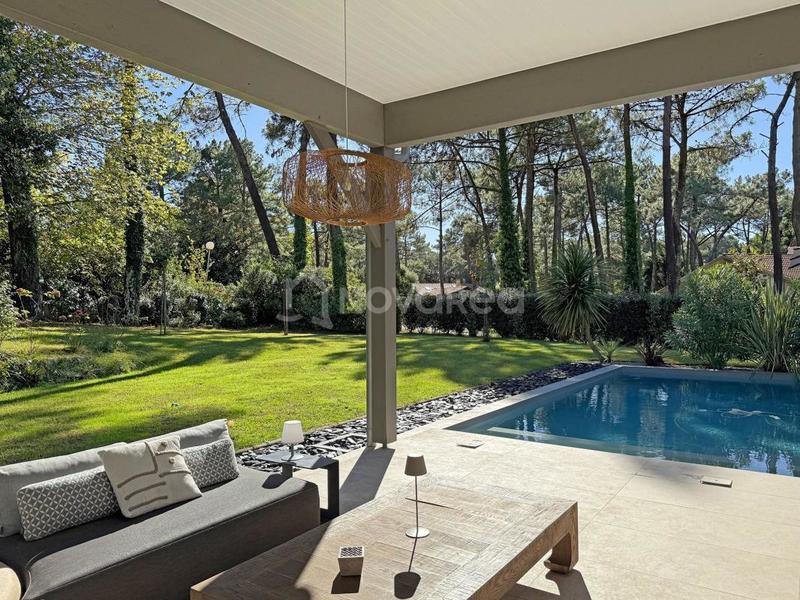 Maison - 190 m² - 6 pièces