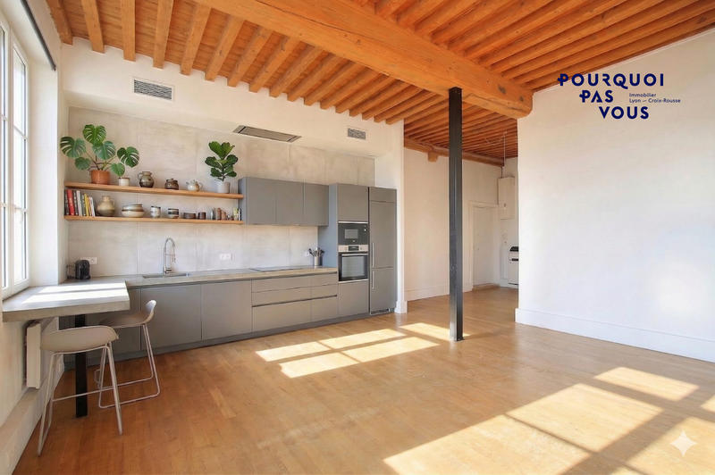 Appartement - 115 m² - 5 pièces