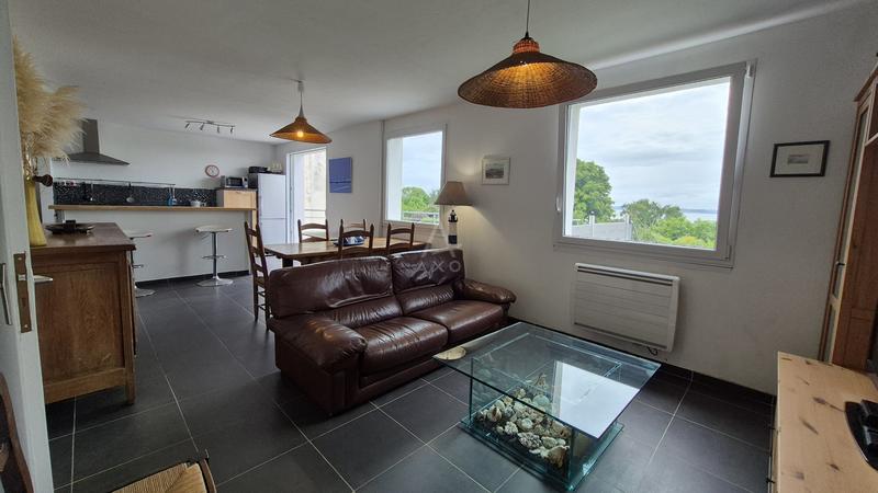 Maison - 88 m² - 6 pièces