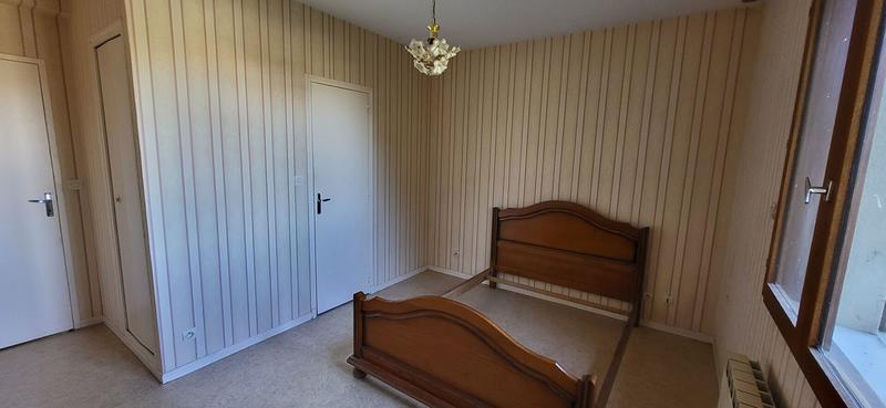 Maison - 211 m² - 6 pièces