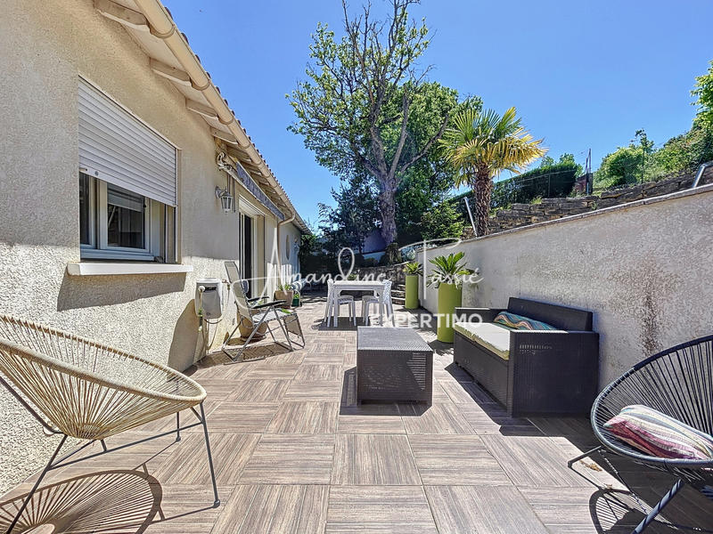 Maison - 115 m² - 5 pièces