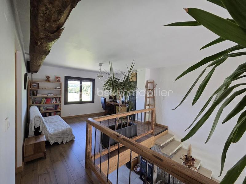 Corps de ferme - 215 m² - 10 pièces