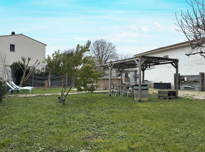 Maison - 105 m² - 3 pièces