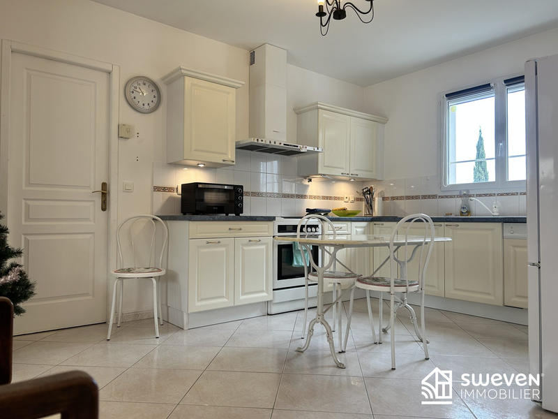 Maison contemporaine - 169 m² - 7 pièces