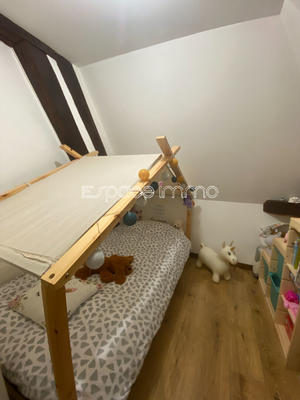 Appartement - 83 m² - 5 pièces