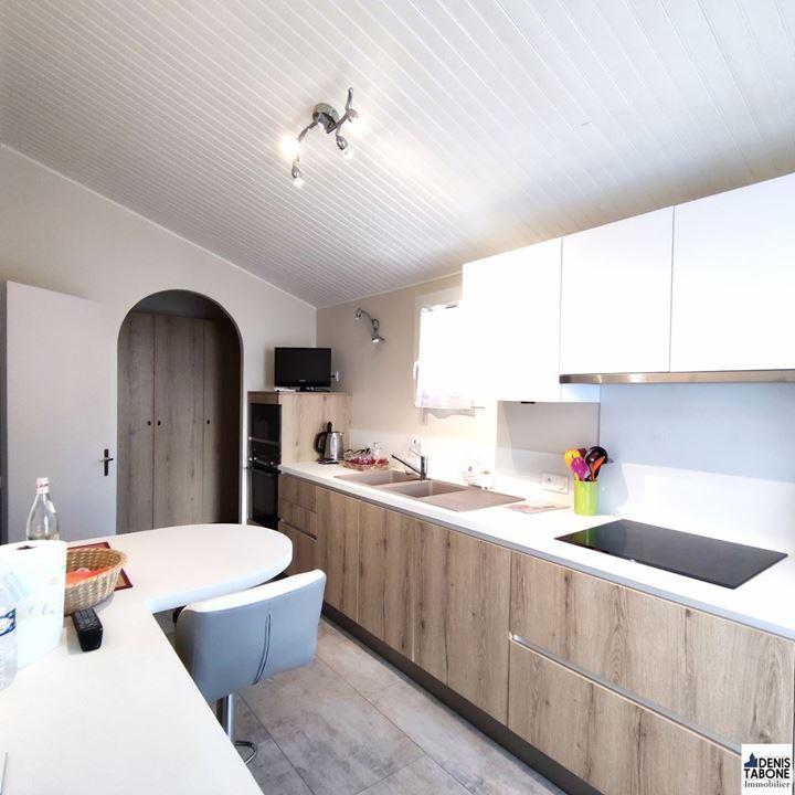 Maison traditionnelle - 114 m² - 5 pièces