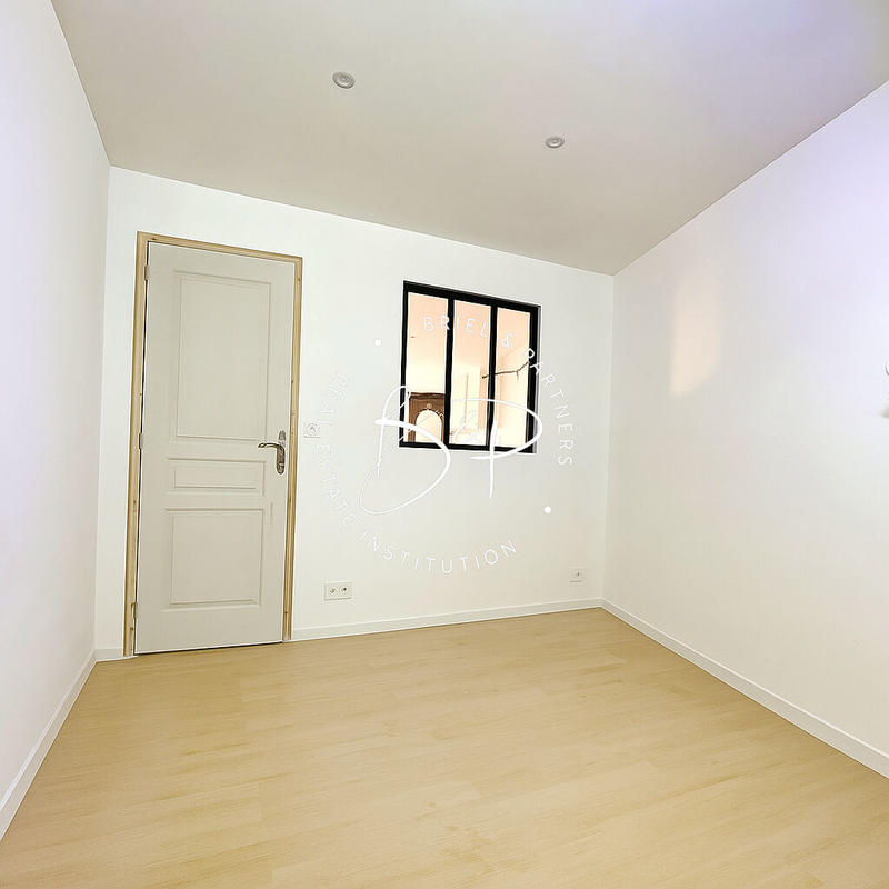 Immeuble - 3 pièces