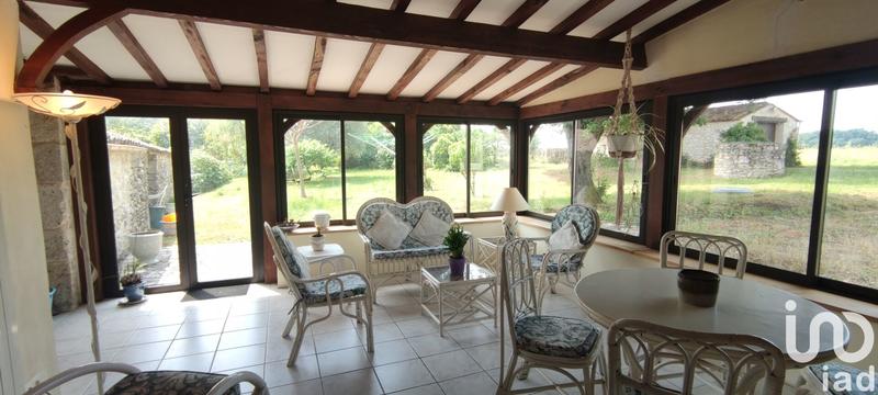 Maison - 280 m² - 10 pièces