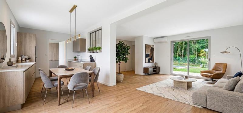 Maison - 93 m² - 4 pièces