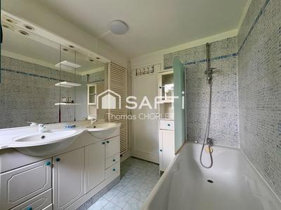 Maison - 116 m² - 6 pièces