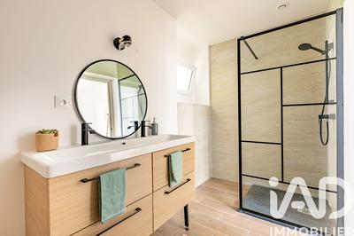 Maison - 155 m² - 8 pièces